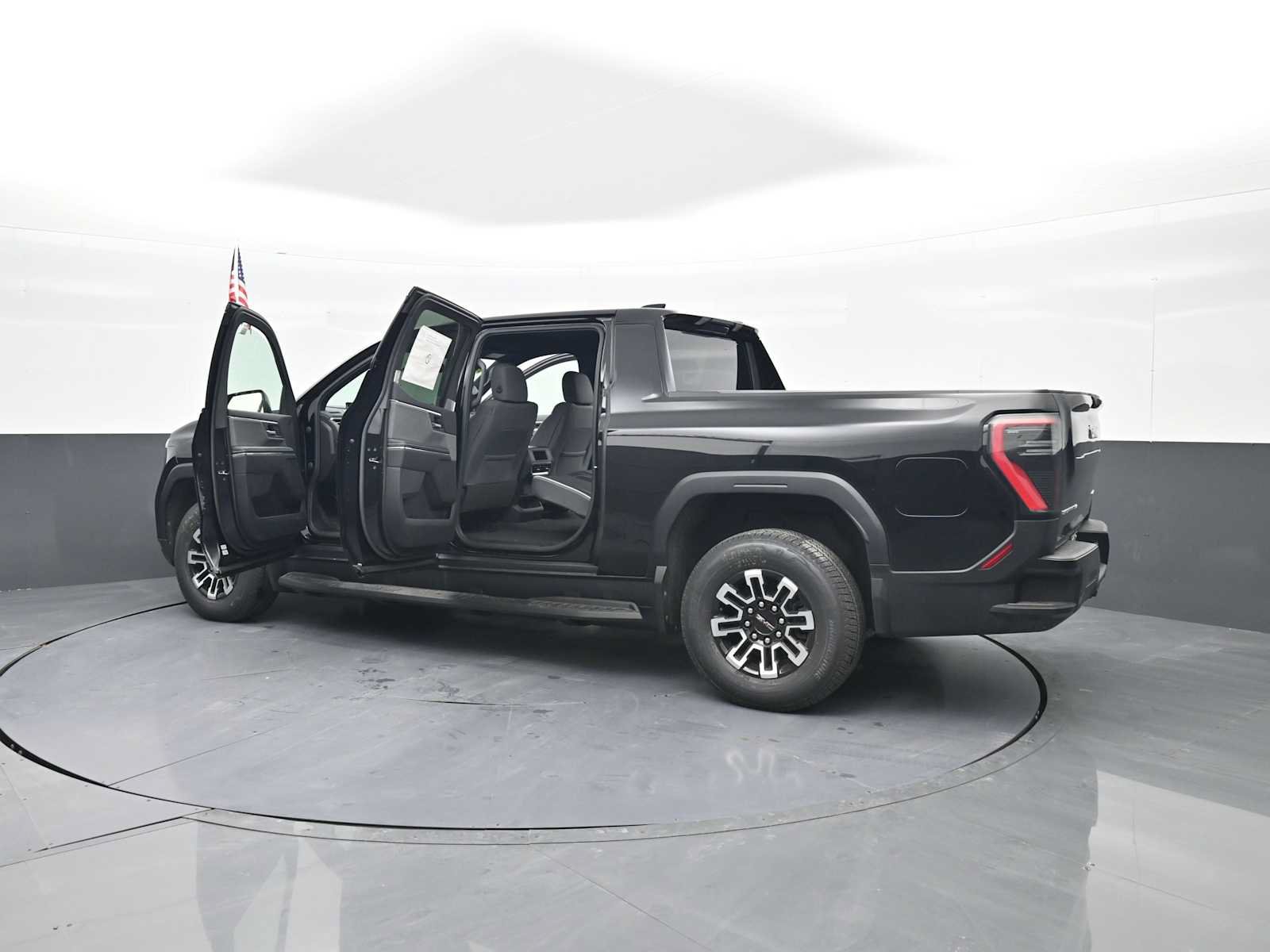 New 2026 GMC Sierra EV Elevation AWD/4WD image 40