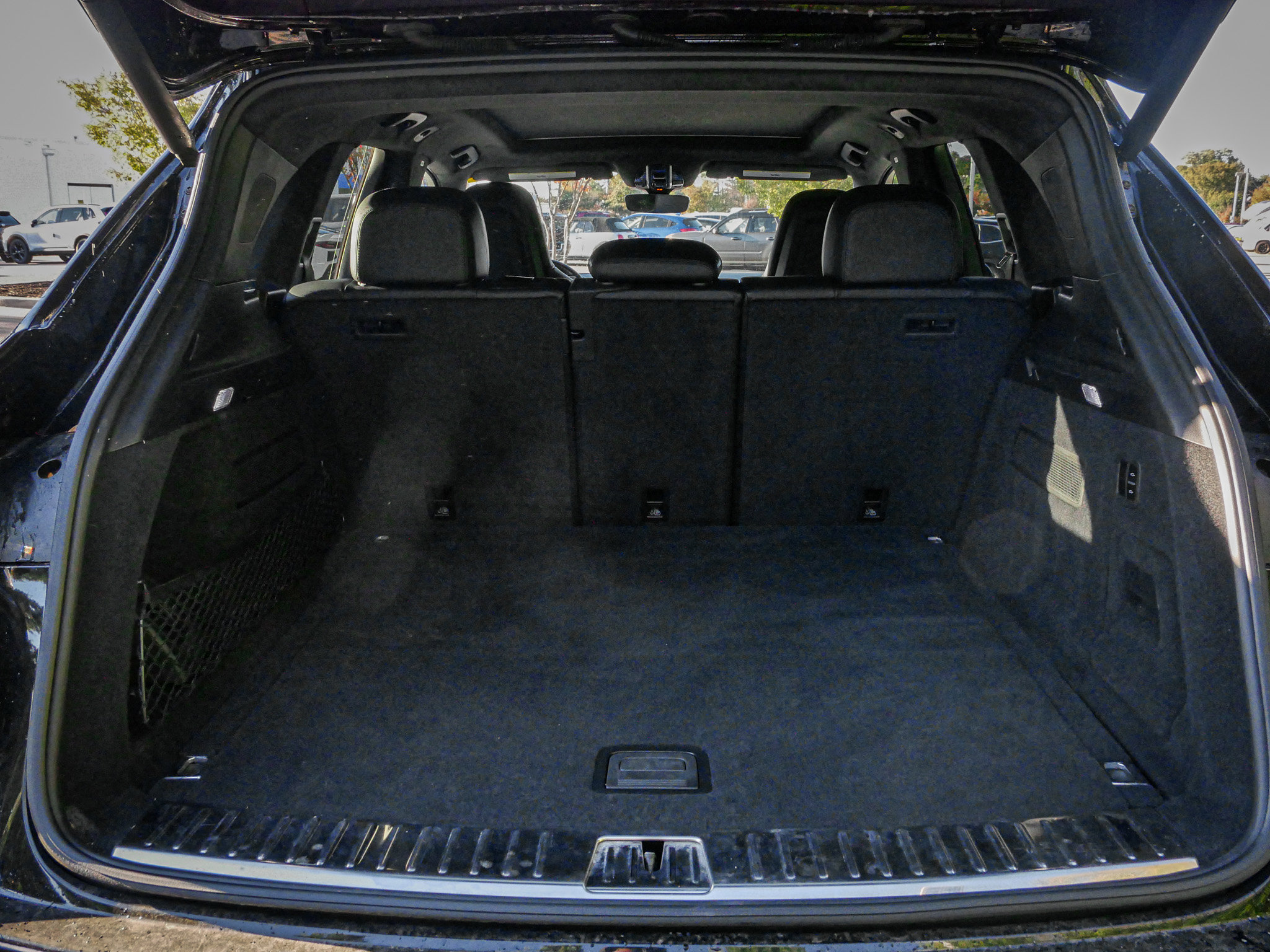 Used 2021 Porsche Cayenne Turbo S image 32