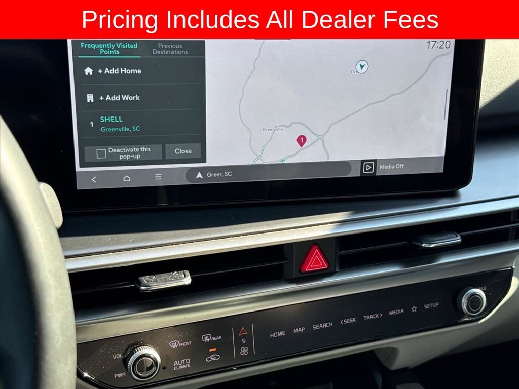 Certified 2024 Kia Sorento S w/ Panoramic Sunroof Package FWD image 21