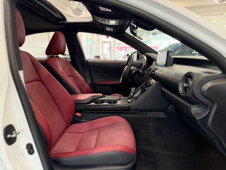 Used 2024 Lexus IS 350 F Sport RWD image 19