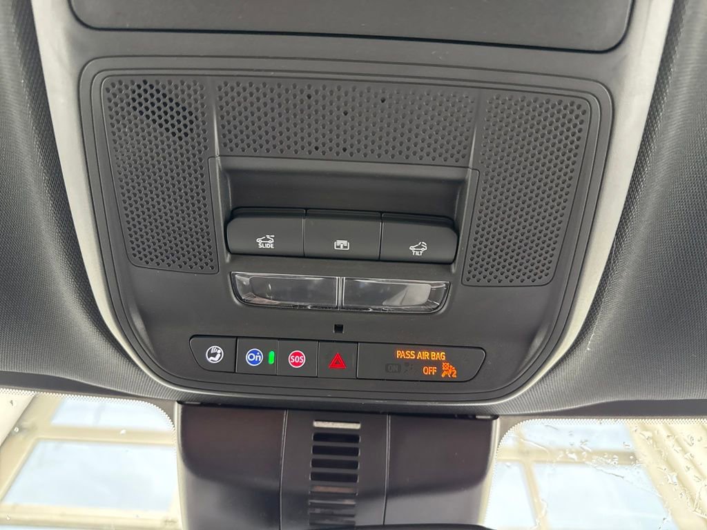 New 2026 Chevrolet Traverse Z71 image 39