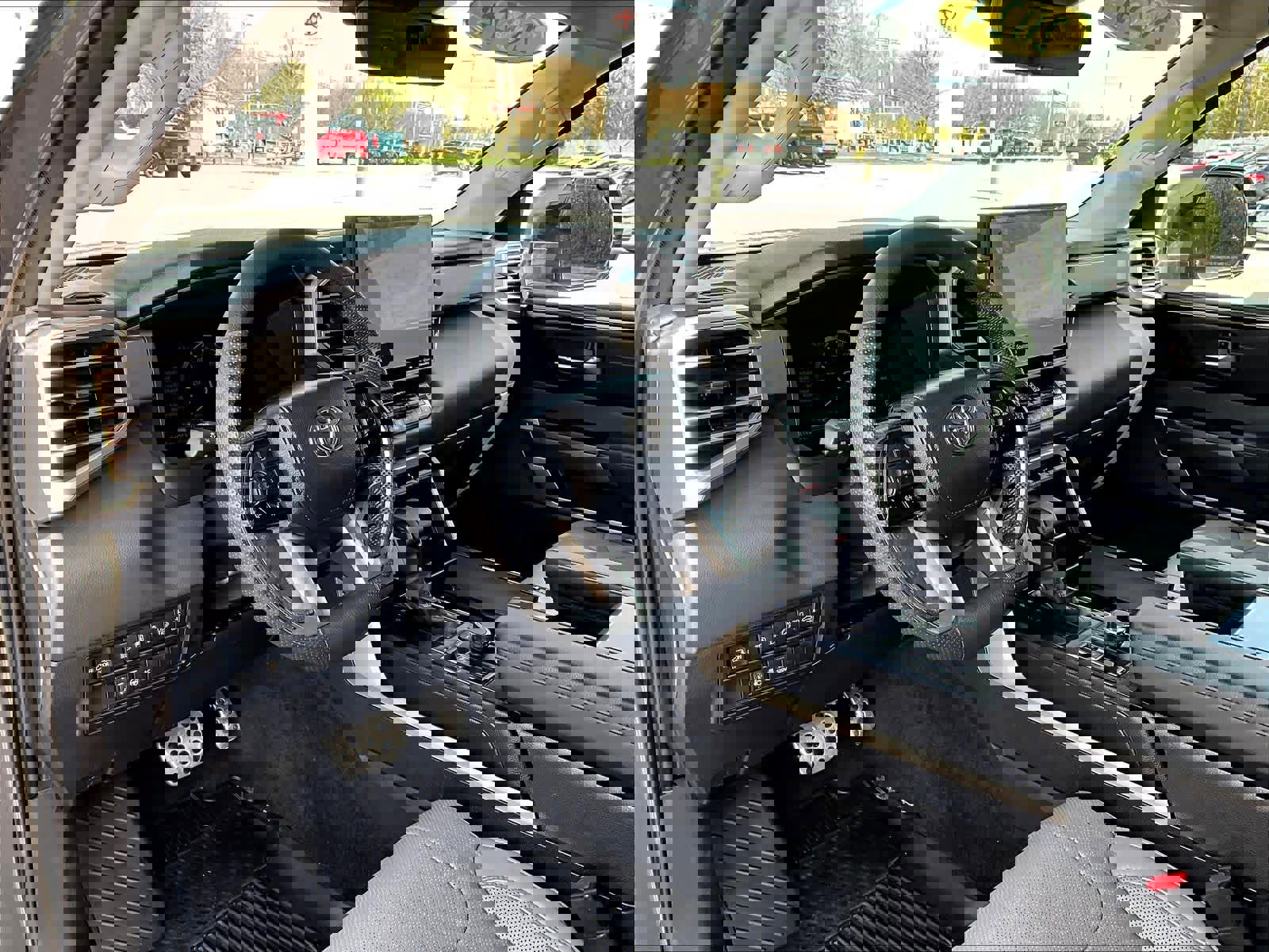 Used 2024 Toyota Sequoia SR5 AWD/4WD image 8