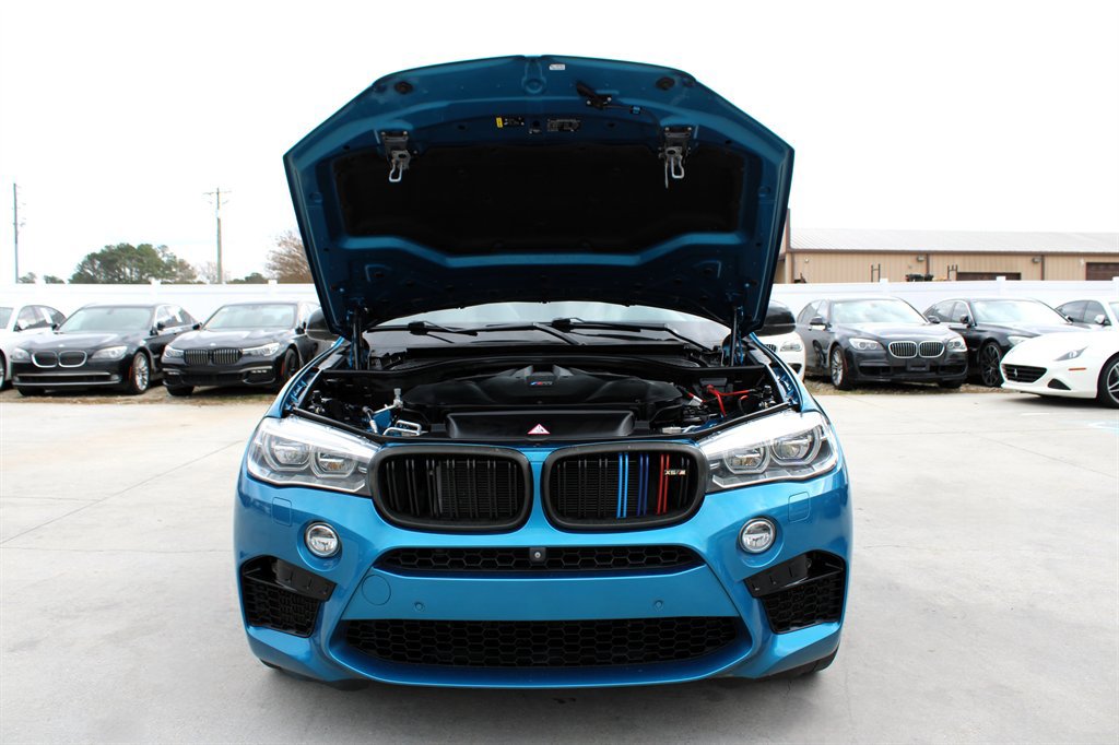 Used 2018 BMW X5 M w/ Executive Package image 45