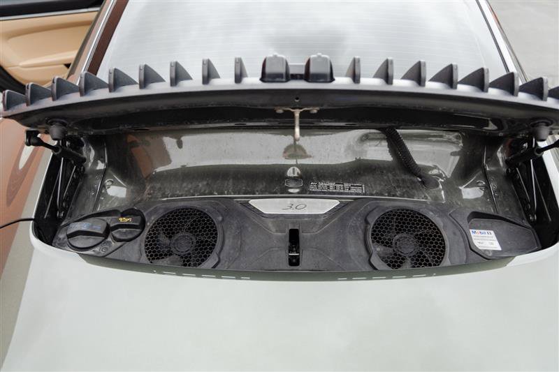 Used 2020 Porsche 911 Carrera RWD image 42