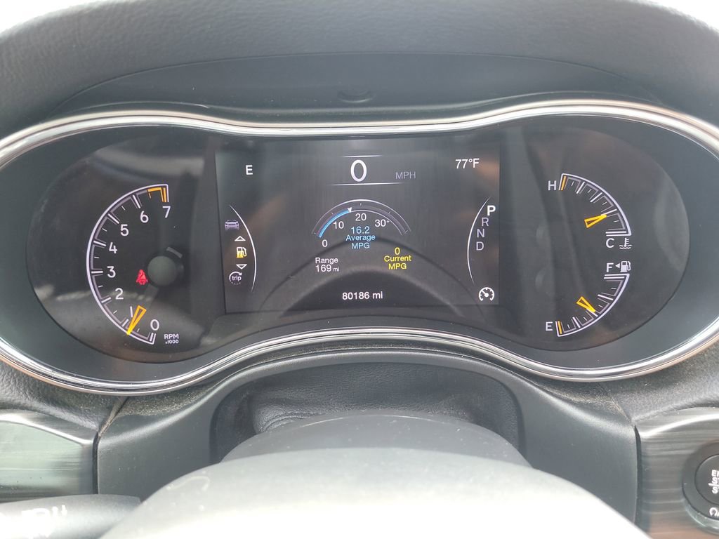 Used 2020 Jeep Grand Cherokee Altitude RWD image 29