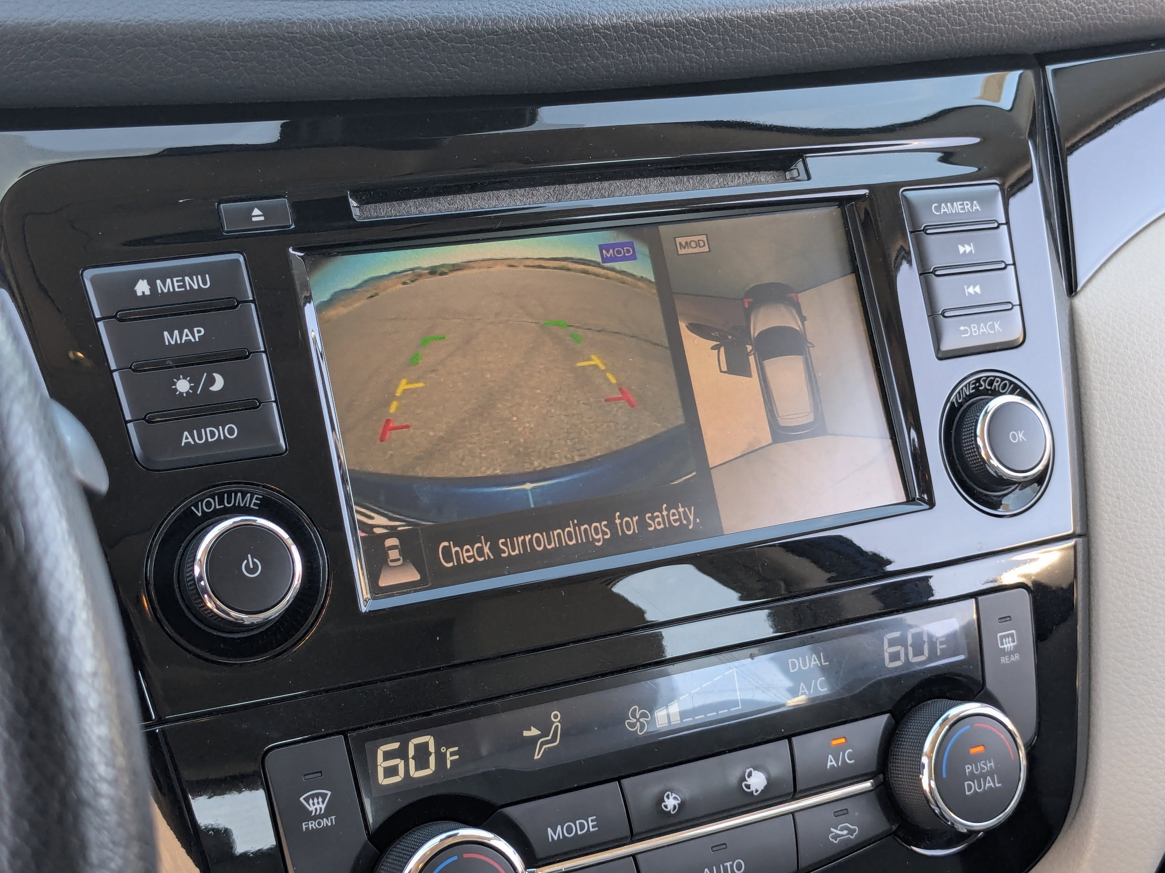 Used 2022 Nissan Rogue Sport SL w/ Premium Package image 34