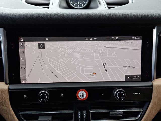 Certified 2023 Porsche Macan Turbo image 22