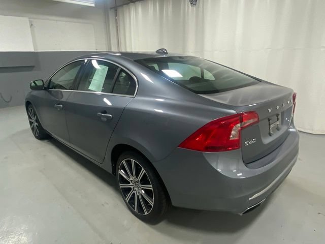Used 2016 Volvo S60 T5 Inscription Platinum w/ Climate Package AWD/4WD image 2