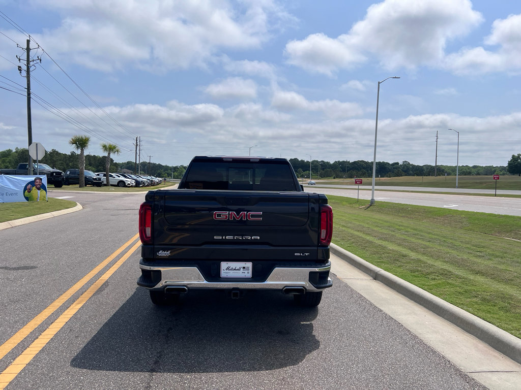Used 2022 GMC Sierra 1500 SLT AWD/4WD image 9