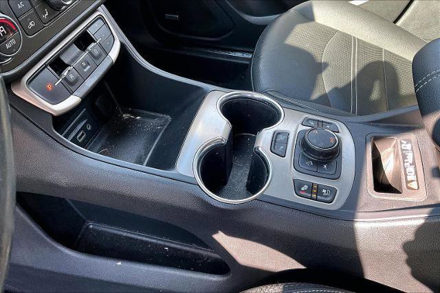 Used 2023 GMC Terrain Denali w/ Denali Premium Package image 18