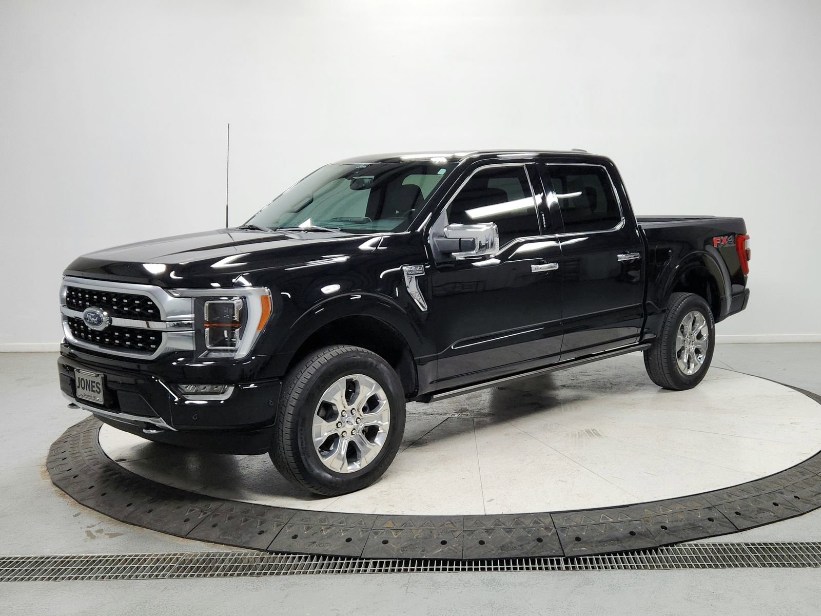 Used 2021 Ford F150 Platinum w/ Equipment Group 701A High image 3
