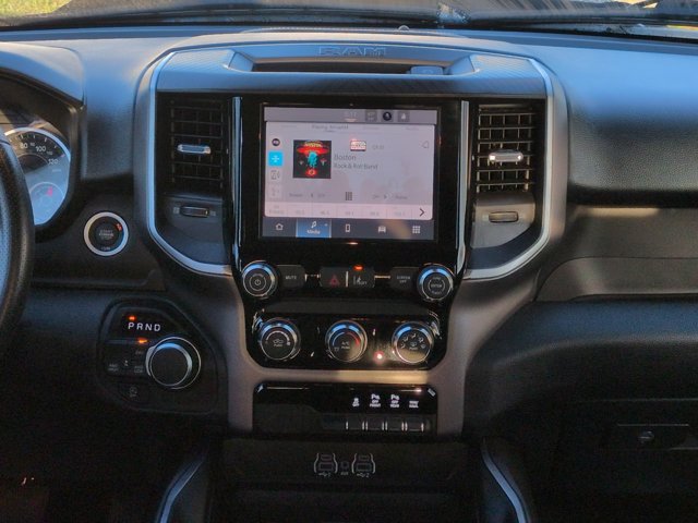 Used 2026 RAM 1500 Express AWD/4WD image 17