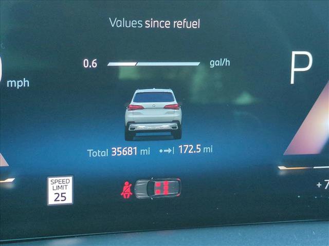 Used 2024 BMW X5 xDrive40i w/ Premium Package AWD/4WD image 11