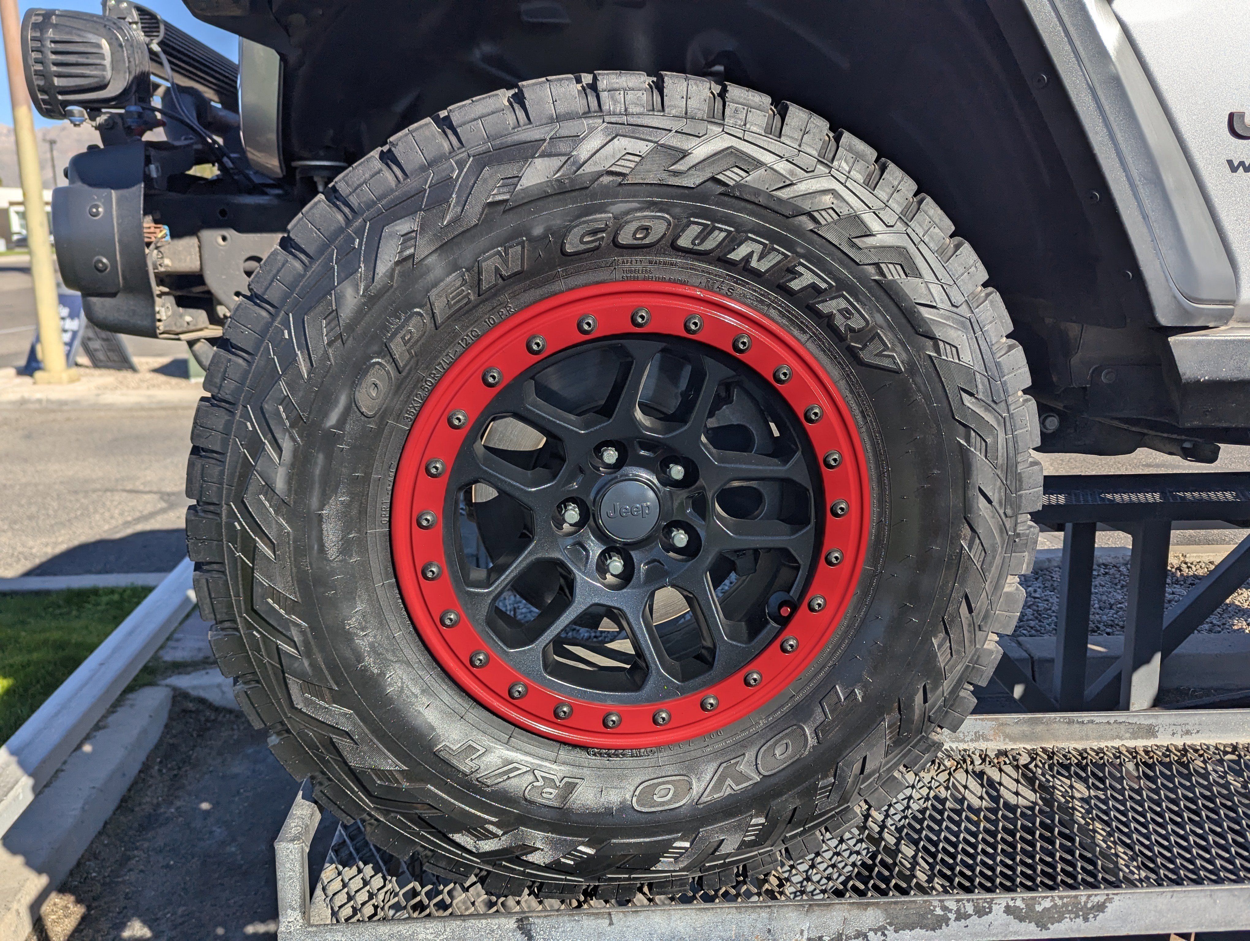 Certified 2018 Jeep Wrangler Unlimited Rubicon image 8