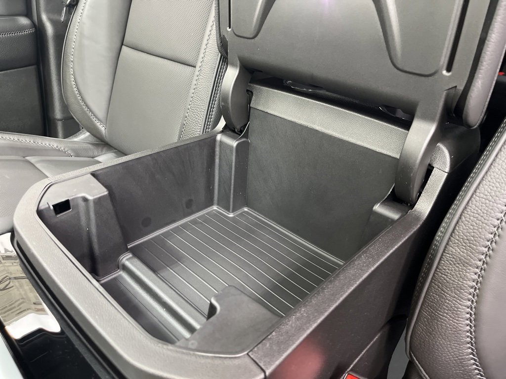 New 2026 GMC Yukon Denali w/ Sun & Power Step Package image 20