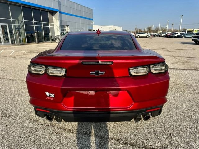 Used 2021 Chevrolet Camaro LT w/ RS Package image 4