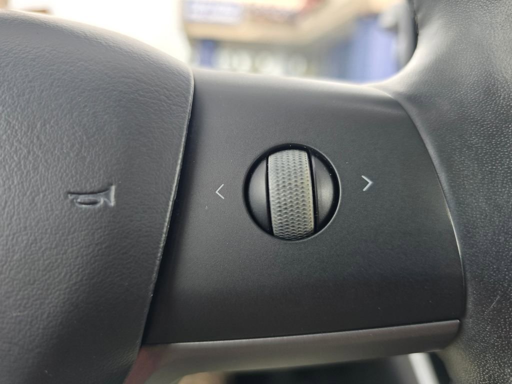 Used 2018 Tesla Model 3 Long Range AWD/4WD image 23