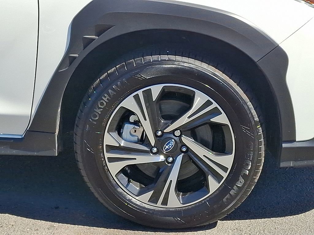 Used 2025 Subaru Crosstrek 2.0i Premium image 8