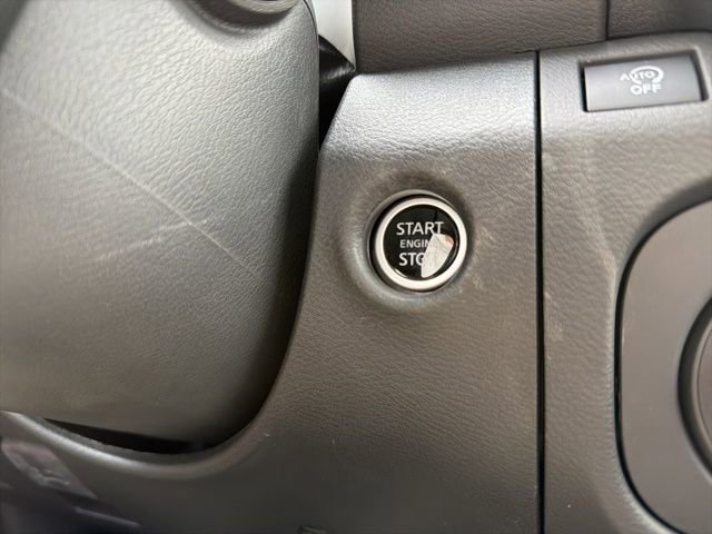 Used 2025 Nissan Frontier PRO-4X w/ Interior Protection Package image 38