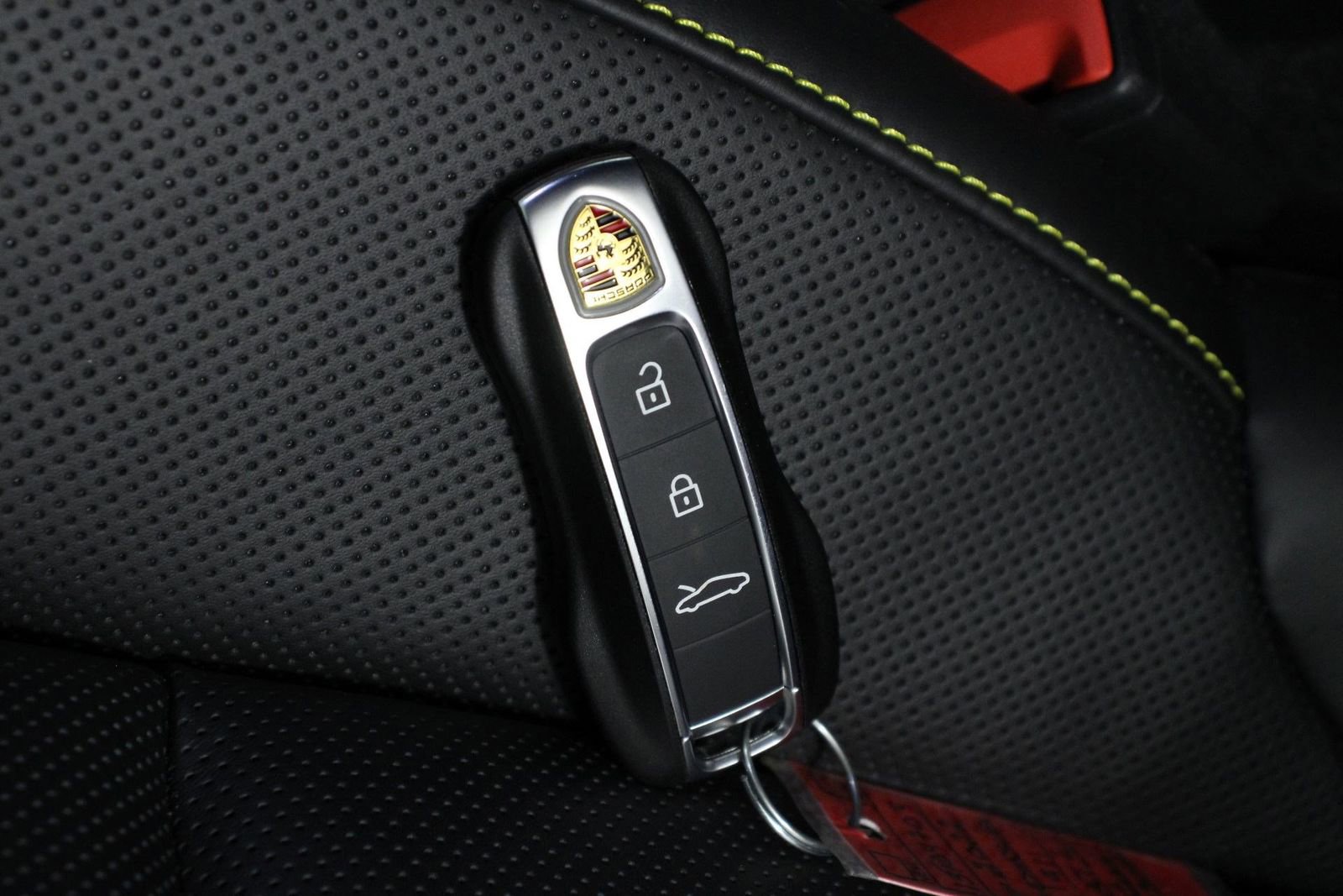 Certified 2022 Porsche 911 Carrera GTS image 33