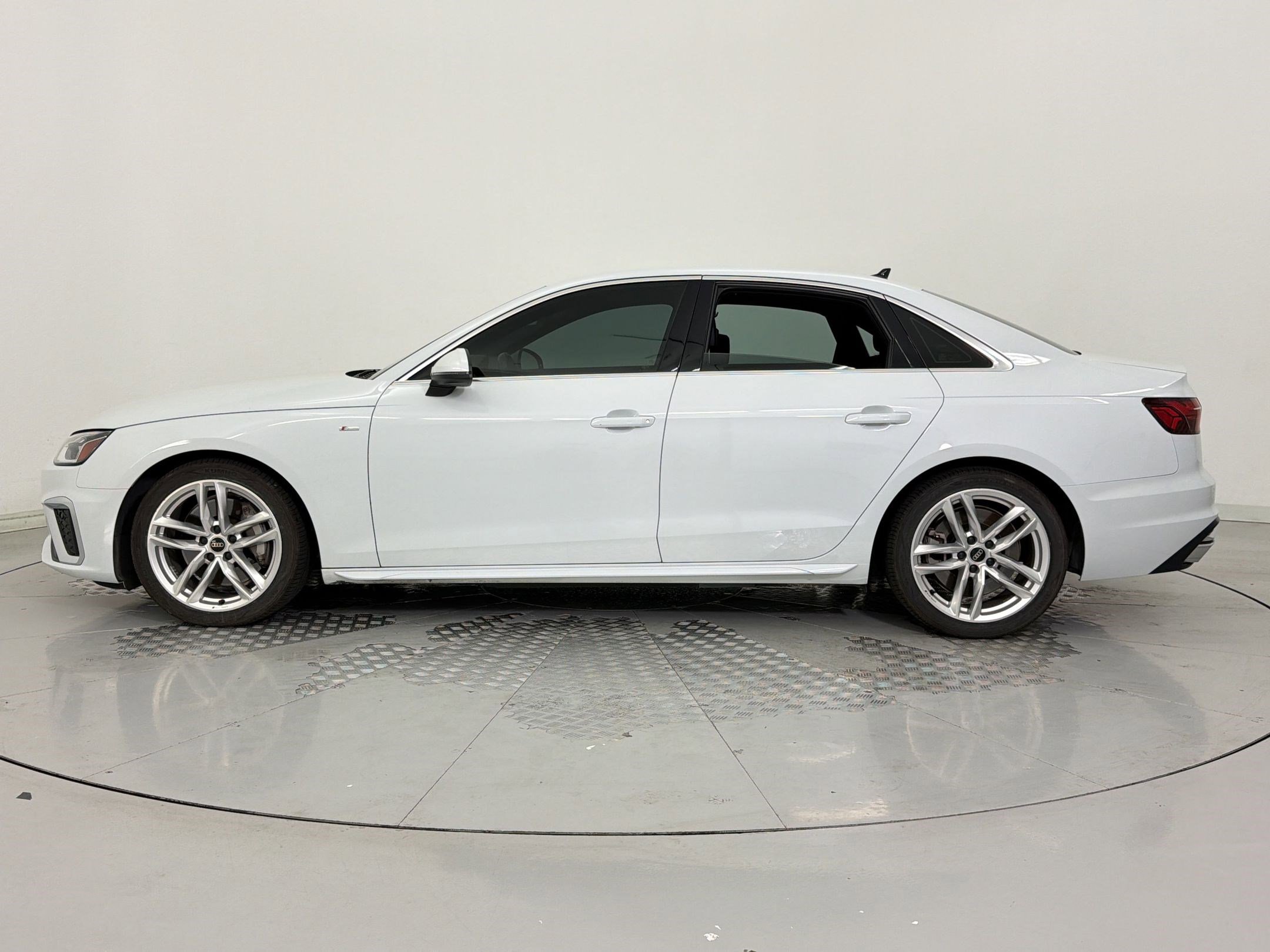 Certified 2023 Audi A4 2.0T Premium Plus w/ Premium Plus Package image 2