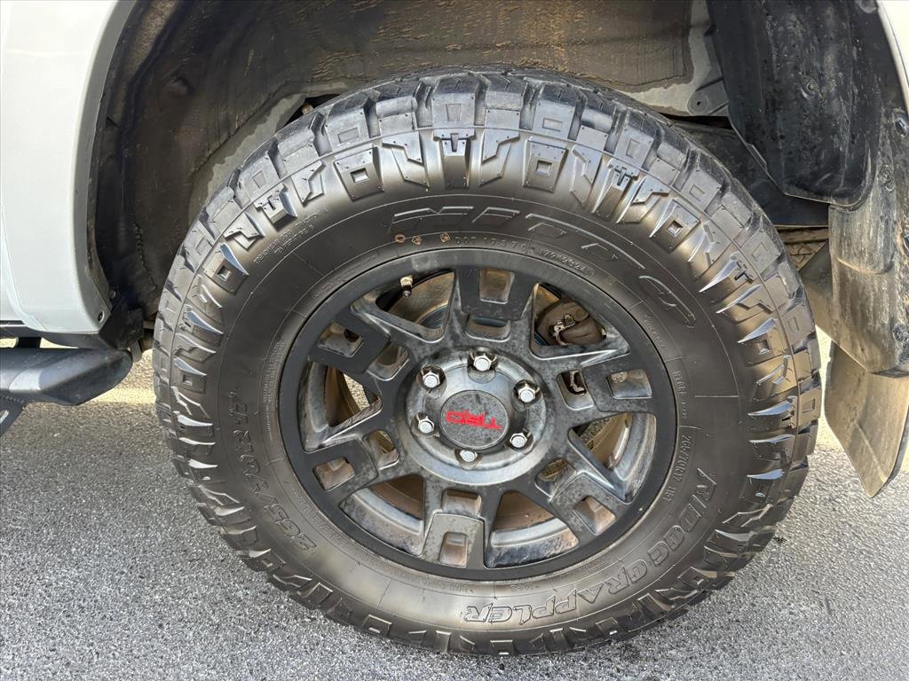 Used 2018 Toyota 4Runner SR5 Premium image 26