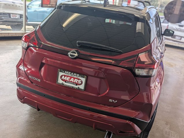 Certified 2023 Nissan Kicks SV w/ Interior Electronics Package image 8