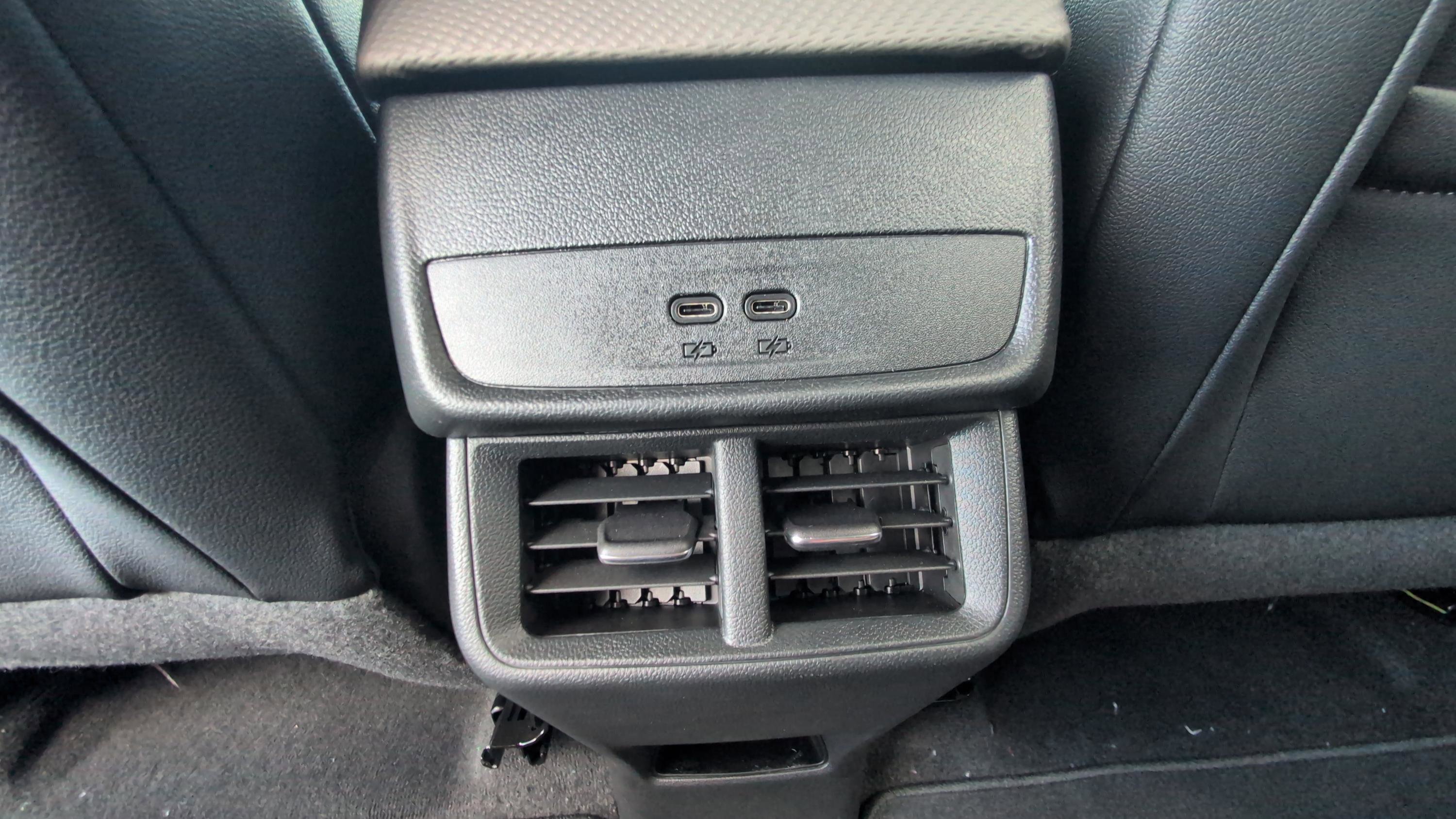 New 2026 Chevrolet Equinox LT w/ Convenience Package II image 17