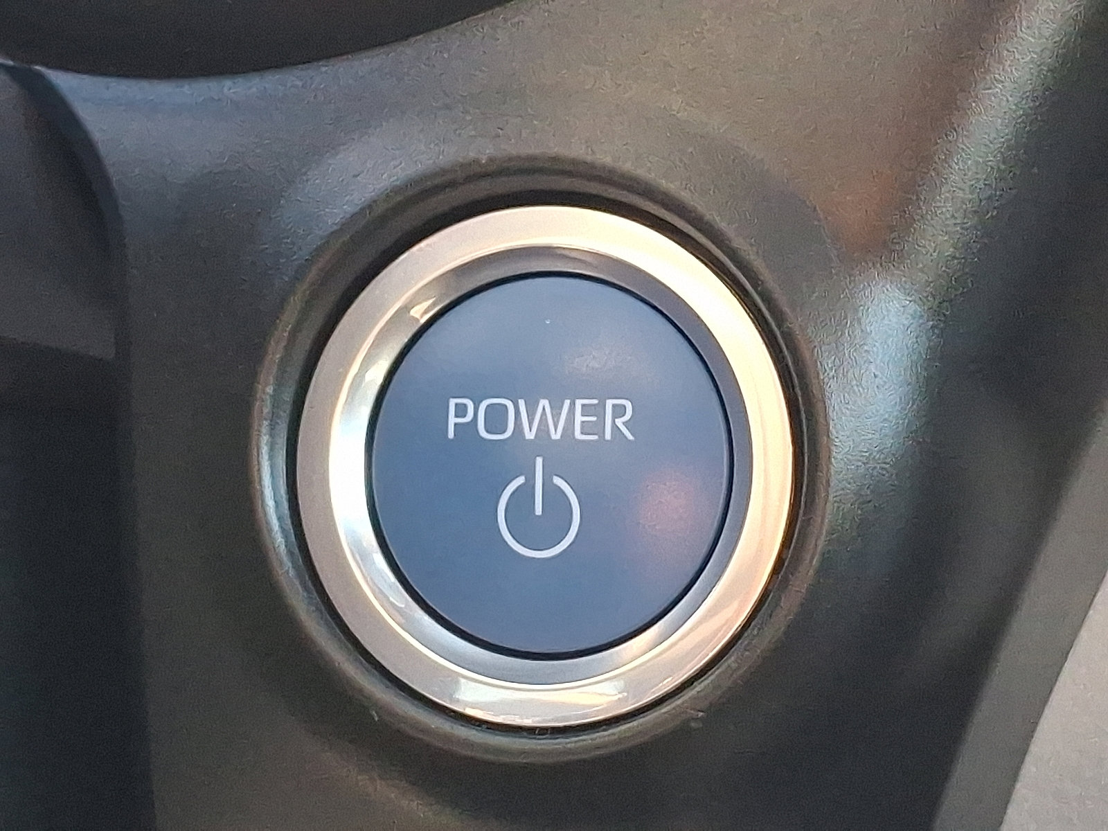 Certified 2024 Toyota Sienna XLE image 24