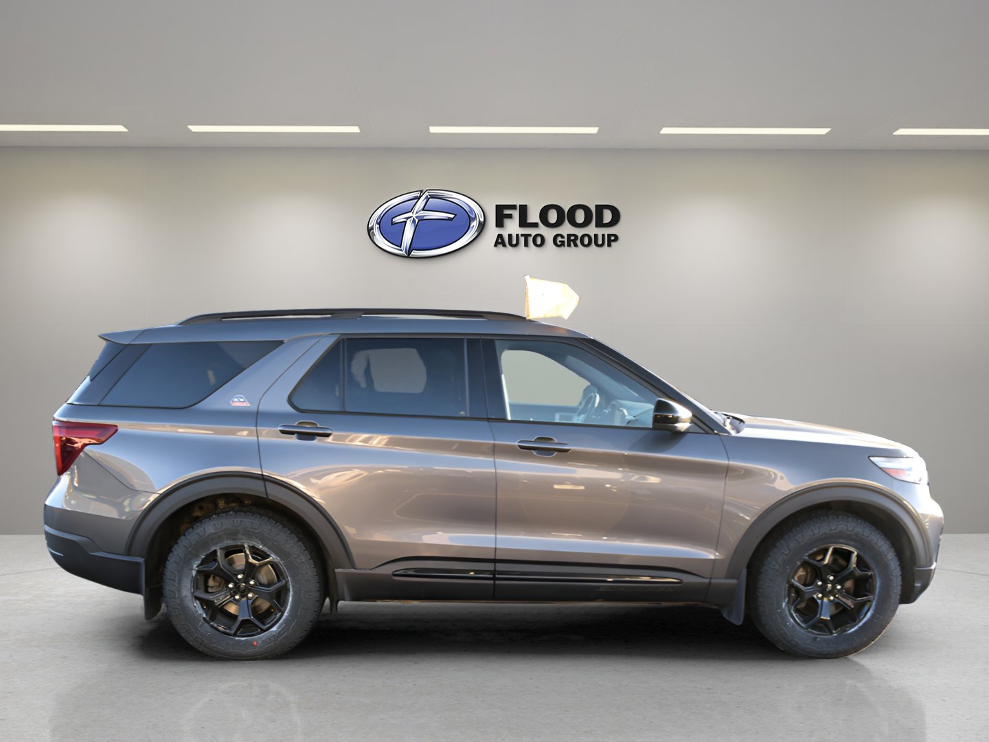 Used 2022 Ford Explorer Timberline w/ Timberline Technology Package image 3
