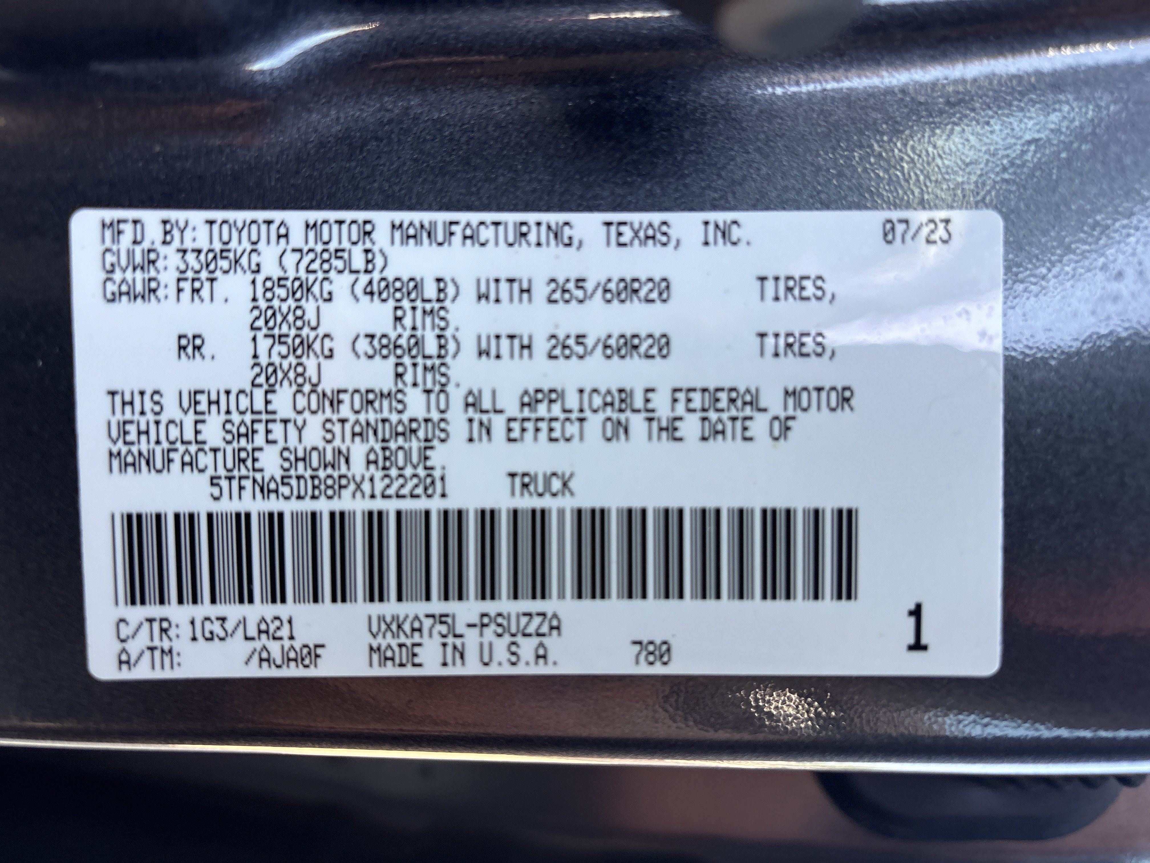 Used 2023 Toyota Tundra Platinum w/ Advanced Package AWD/4WD image 5