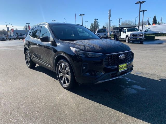 Used 2024 Ford Escape Platinum AWD/4WD image 9
