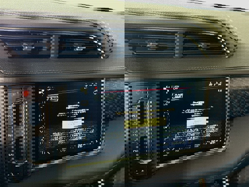 Certified 2024 GMC Yukon Denali w/ Denali Reserve Package image 10