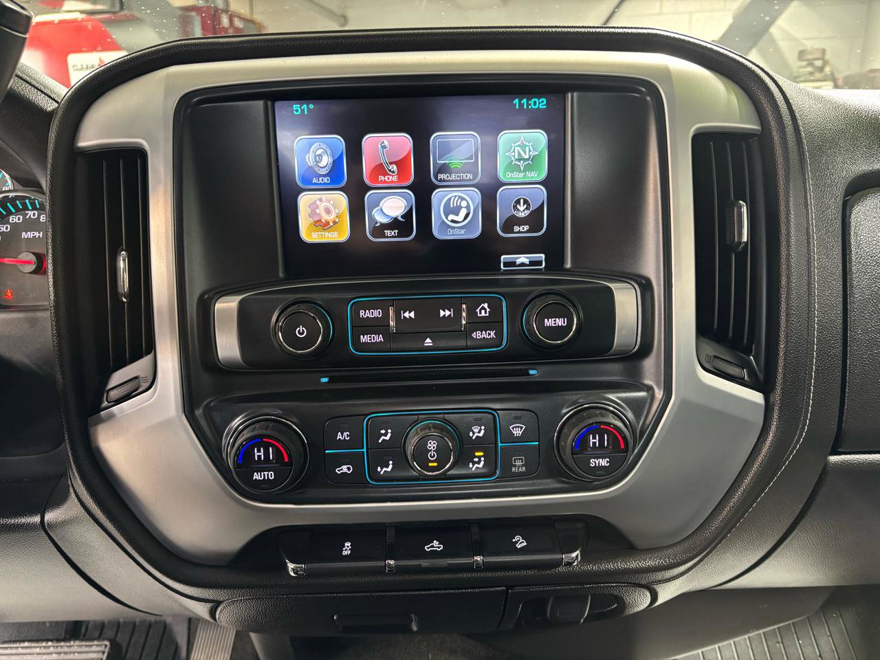 Used 2017 GMC Sierra 1500 SLE w/ SLE Value Package image 27