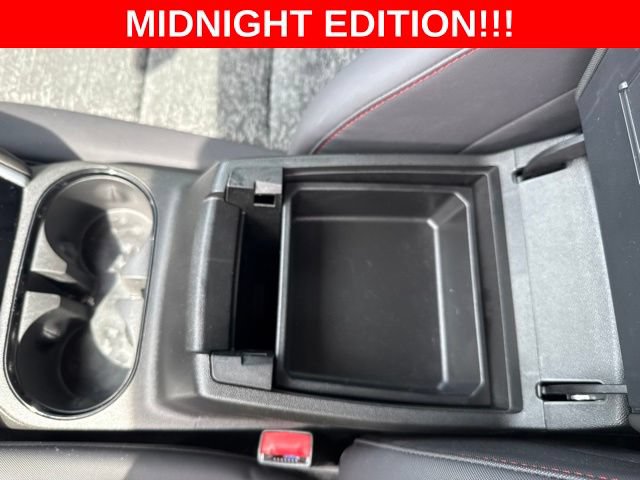 Used 2025 Chevrolet Colorado Z71 w/ Midnight Edition AWD/4WD image 26