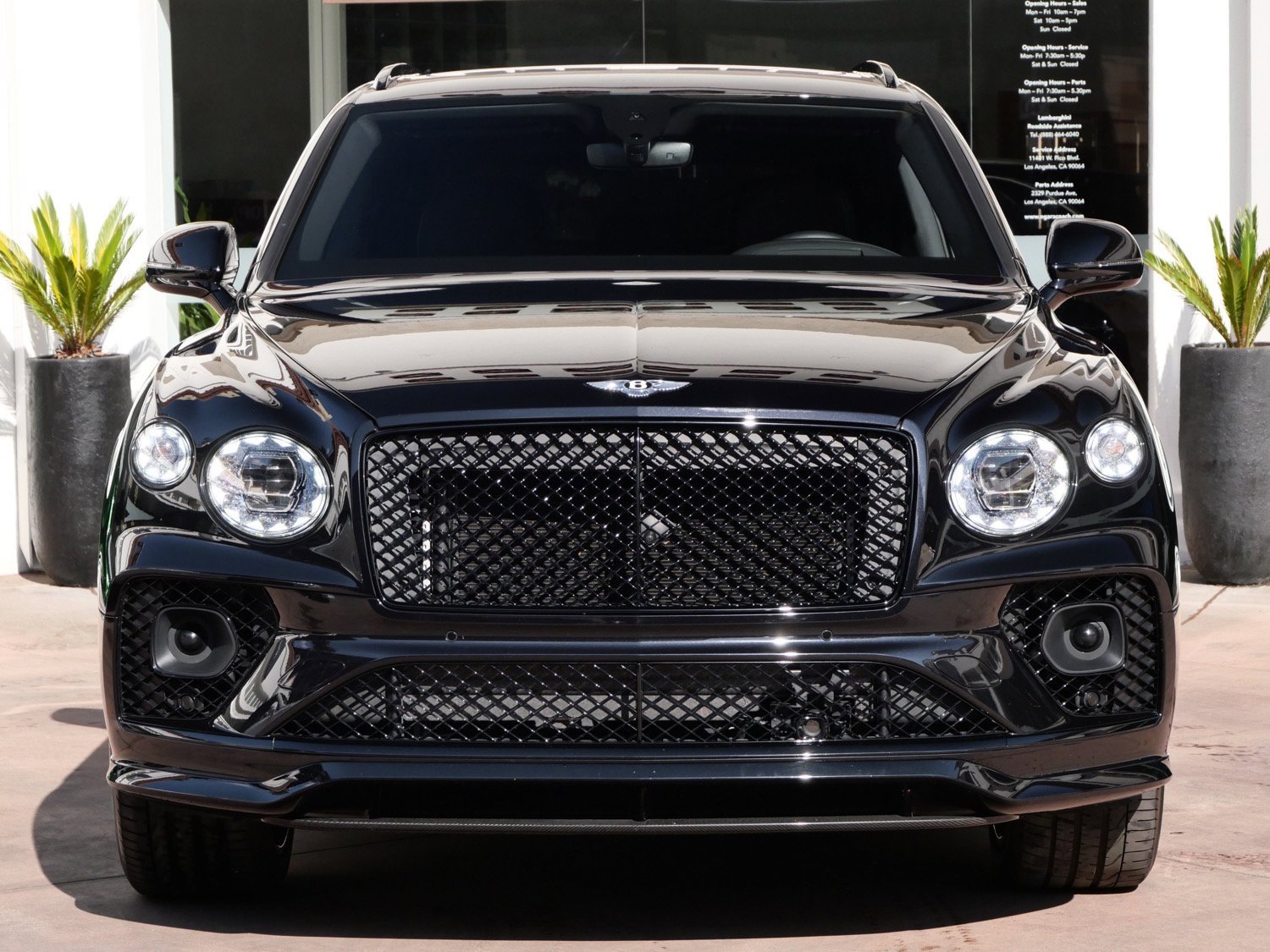 Used 2022 Bentley Bentayga image 11