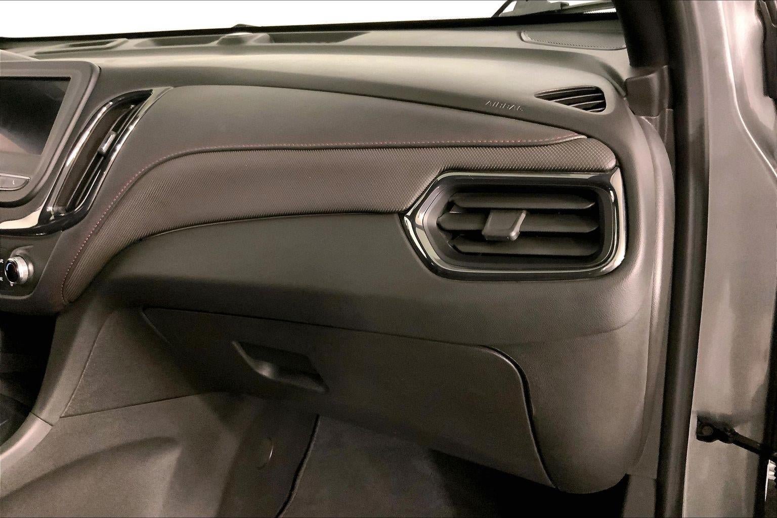 Used 2023 Chevrolet Equinox RS FWD image 16