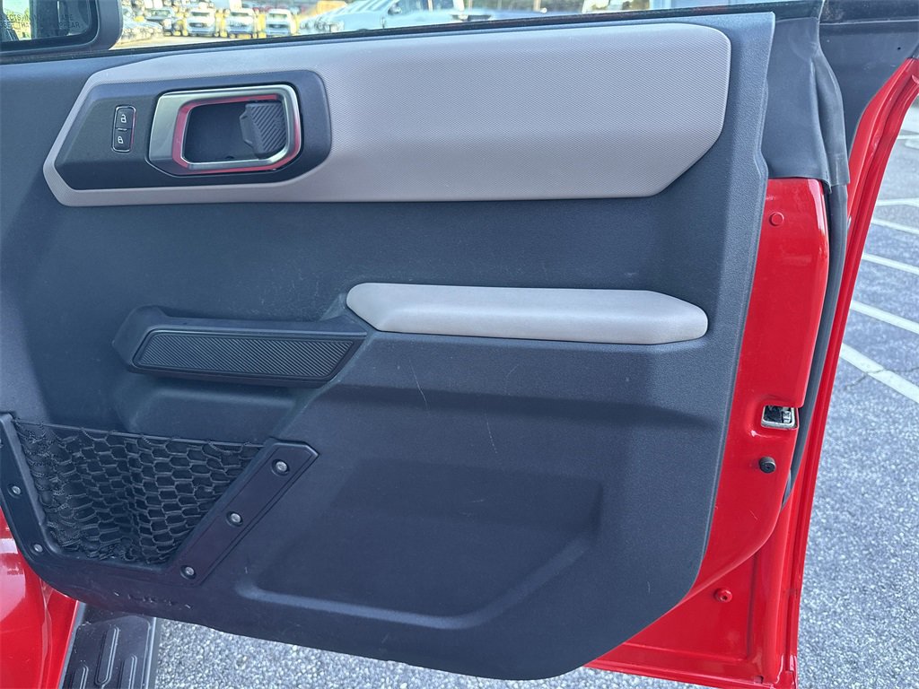 Used 2021 Ford Bronco Big Bend w/ Sasquatch Package image 15