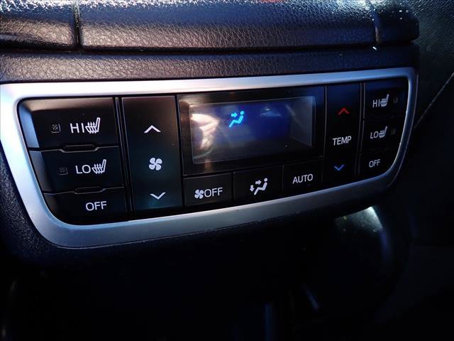 Used 2015 Toyota Highlander Limited Platinum AWD/4WD image 11