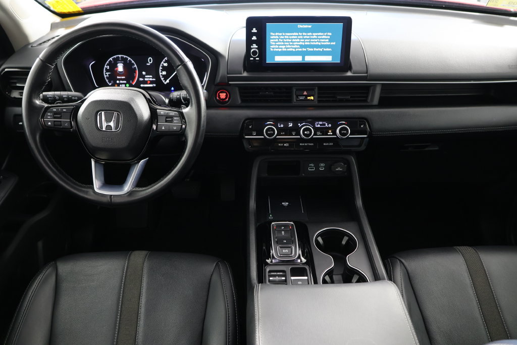 Used 2025 Honda Pilot EX-L image 2