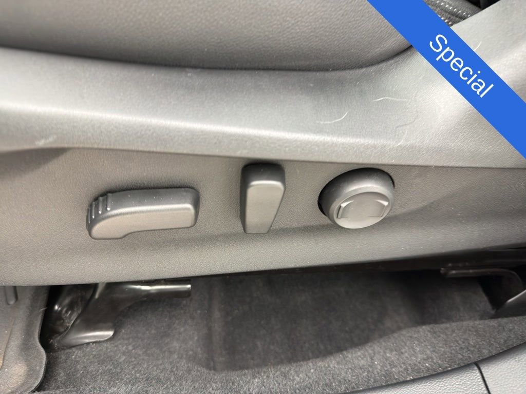 Used 2023 Subaru Forester Premium image 16