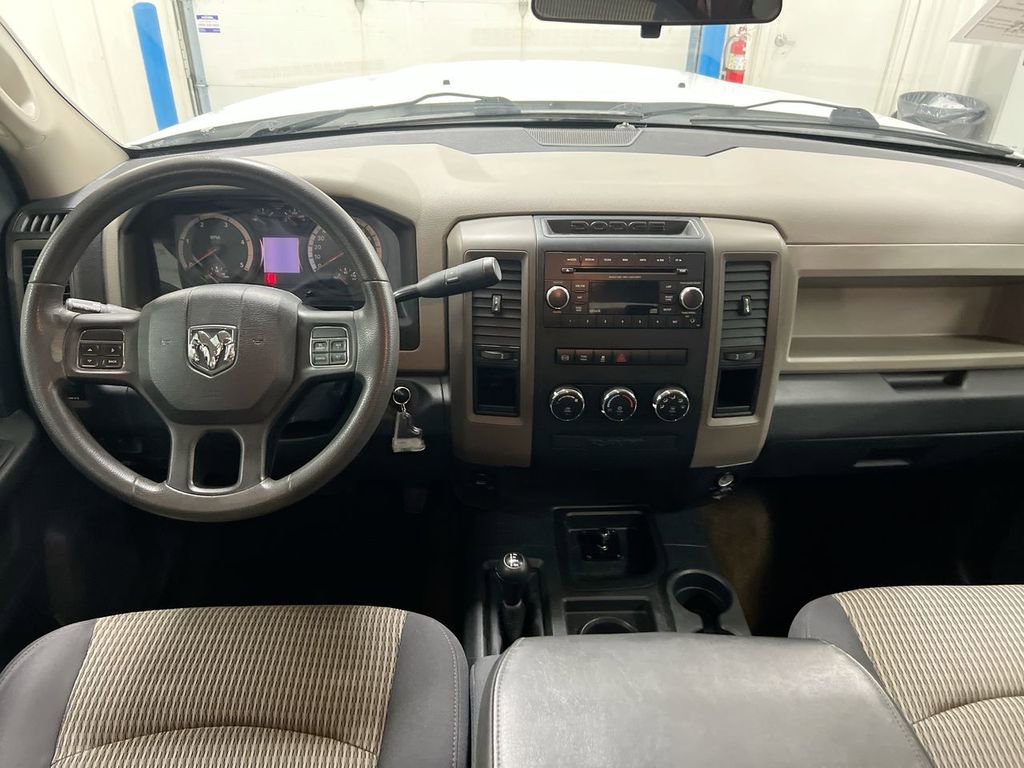 Used 2012 RAM 3500 ST w/ Chrome Appearance Group image 10