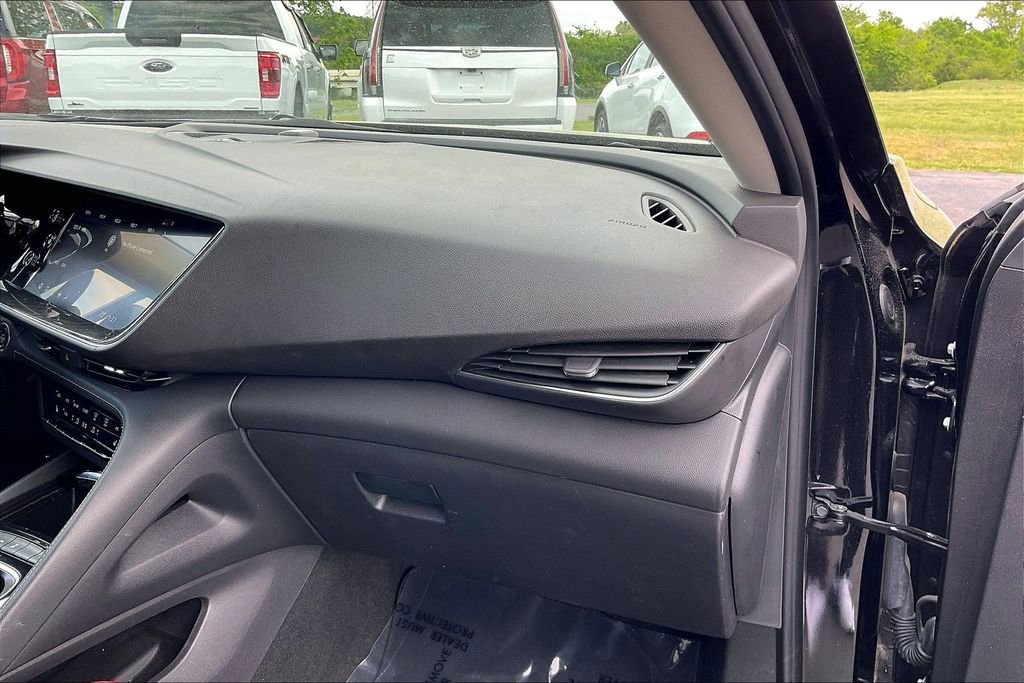 Used 2023 Buick Envision Essence w/ Sport Touring Package image 28