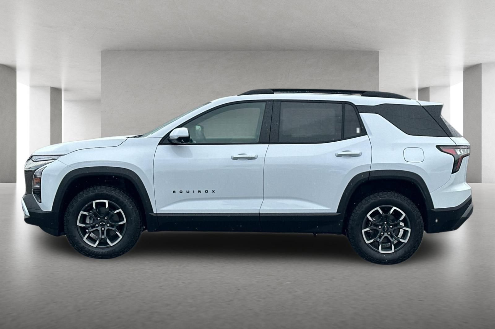 New 2026 Chevrolet Equinox ACTIV w/ Convenience Package III image 7