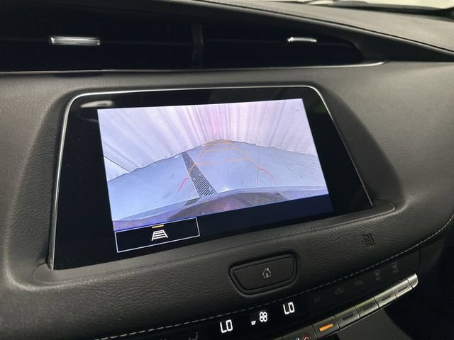 Used 2021 Cadillac XT4 Premium Luxury w/ Cold Weather Package AWD/4WD image 12