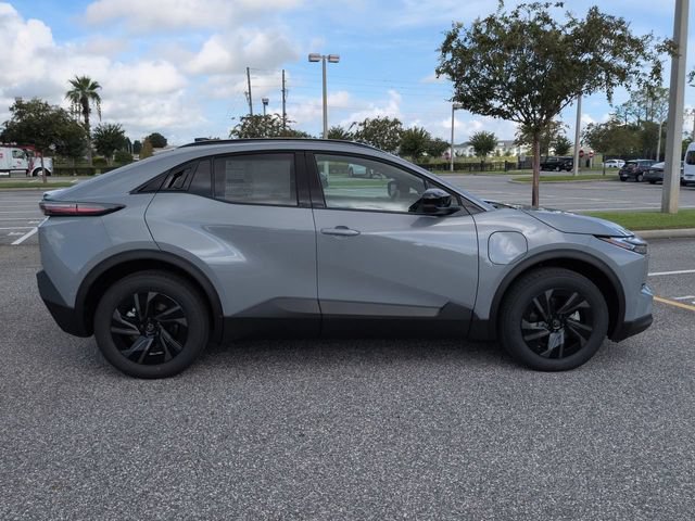 New 2026 Toyota C-HR AWD/4WD image 3