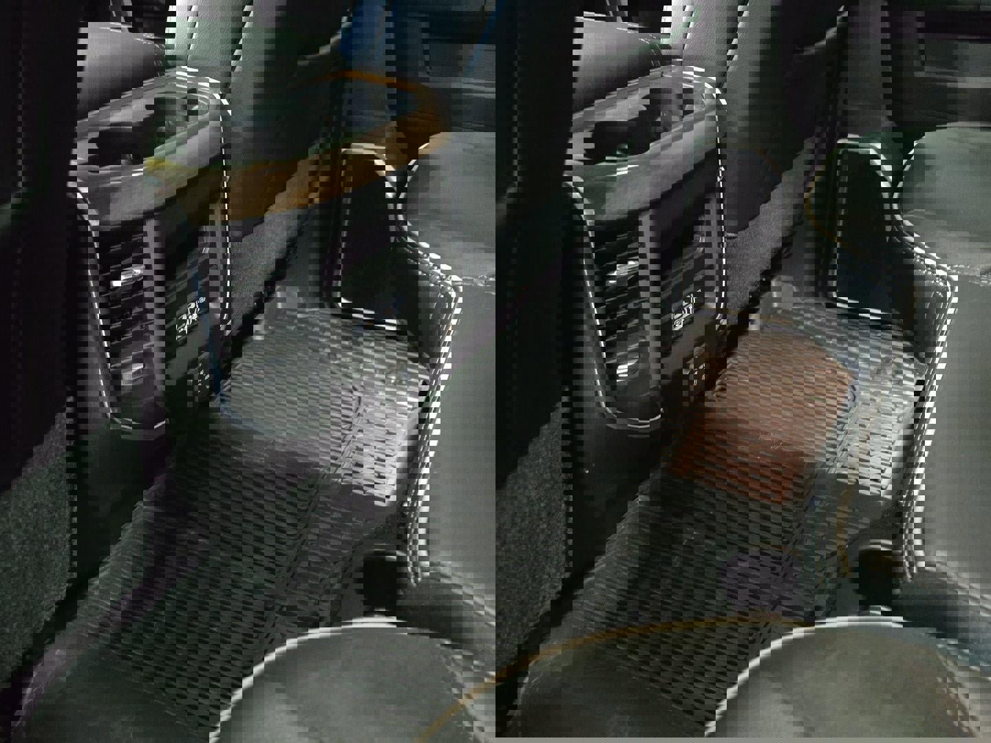 Used 2024 RAM 3500 Laramie image 19