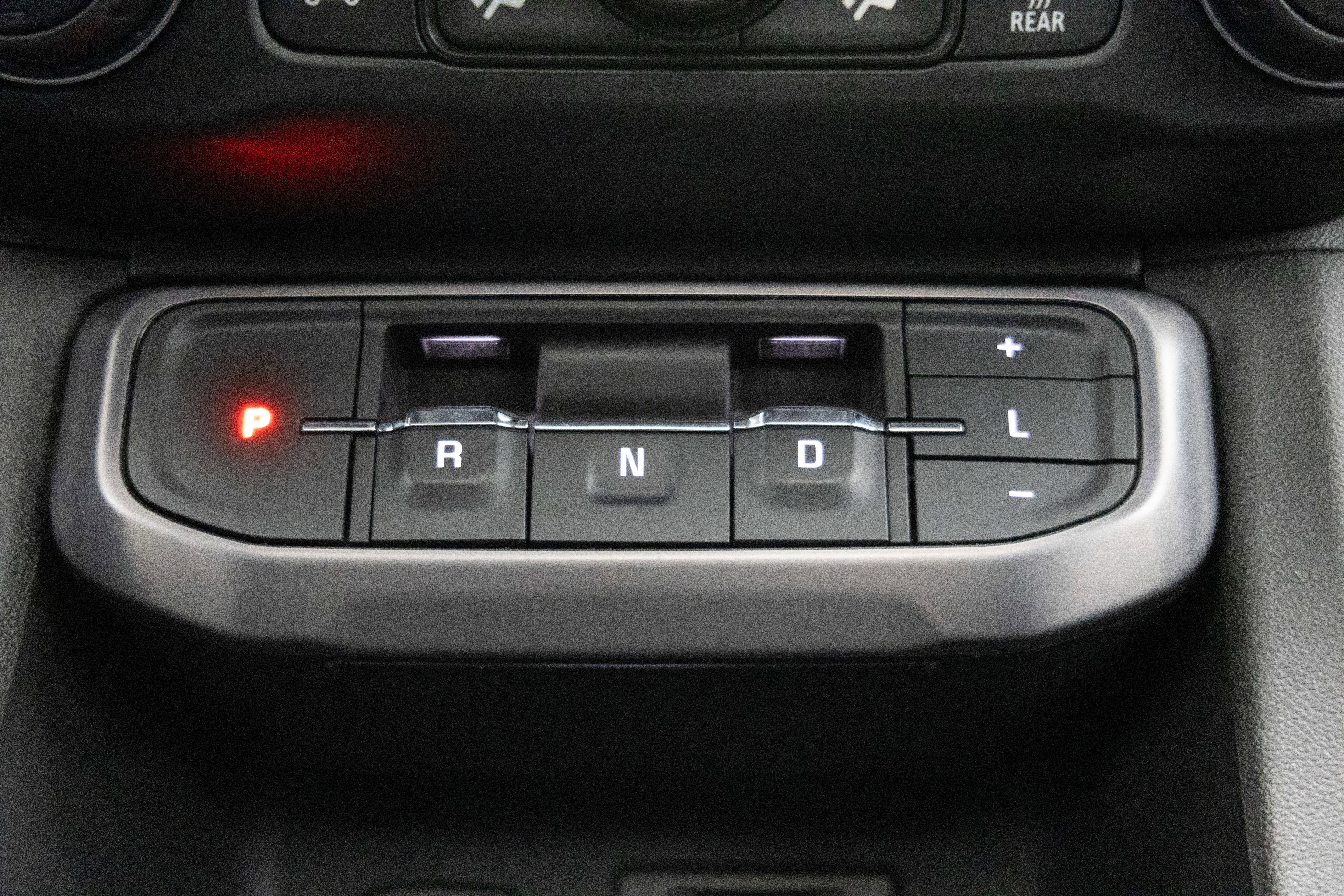 Used 2020 GMC Acadia AT4 w/ Trailering Package image 38