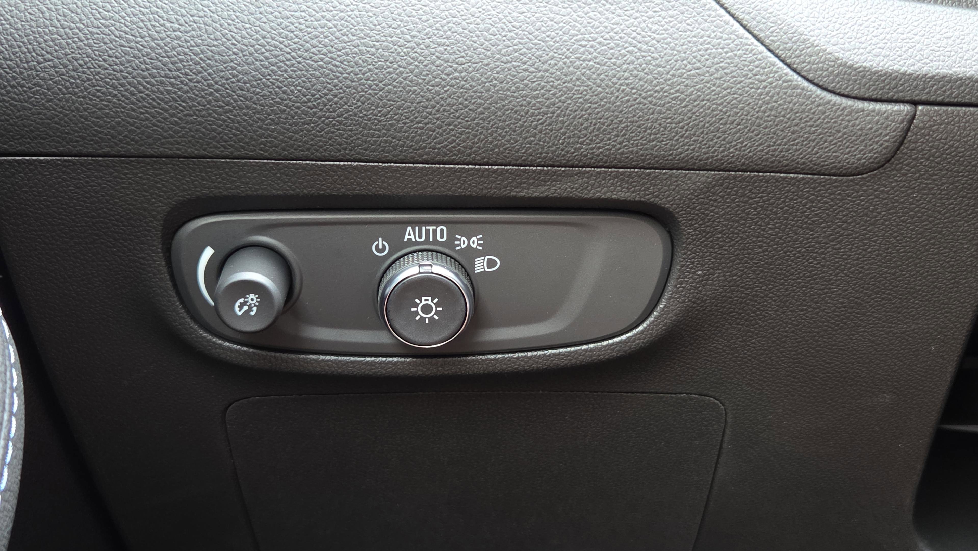 New 2026 Buick Encore GX Sport Touring w/ Comfort Package FWD image 14