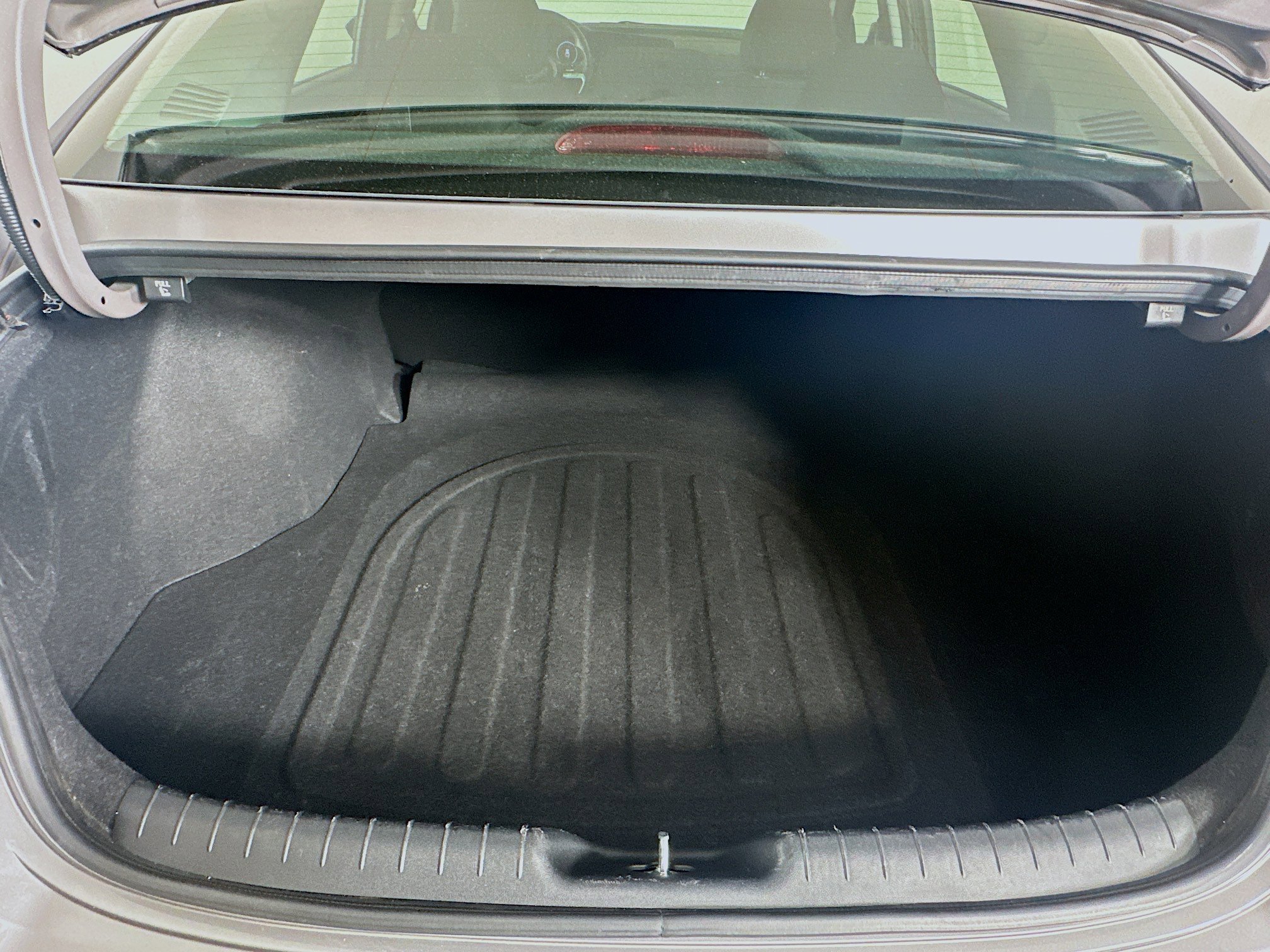Used 2024 Hyundai Elantra SEL FWD image 29